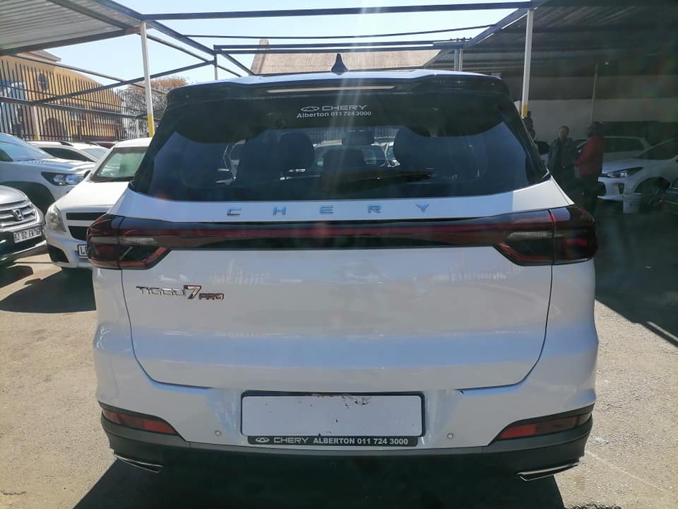2022 Cherry Tiggo 7 Pro Panaromic Sunroof leather seat and Automatic Service book