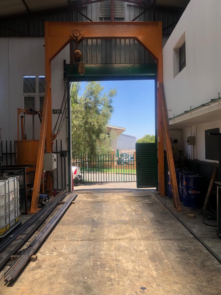 5 ton 3 phase electric hoist crane with chain crawl and heavy duty A ...