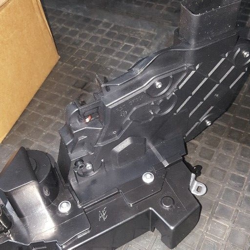 2013 Range Rover Evouqe Door Lock For Sale
