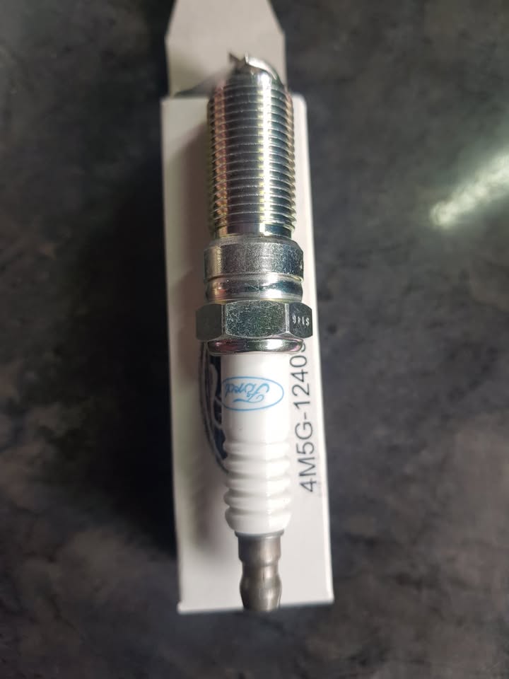 Spark plugs For Ford - Private Seller Spark plugs For Ford - Private Seller