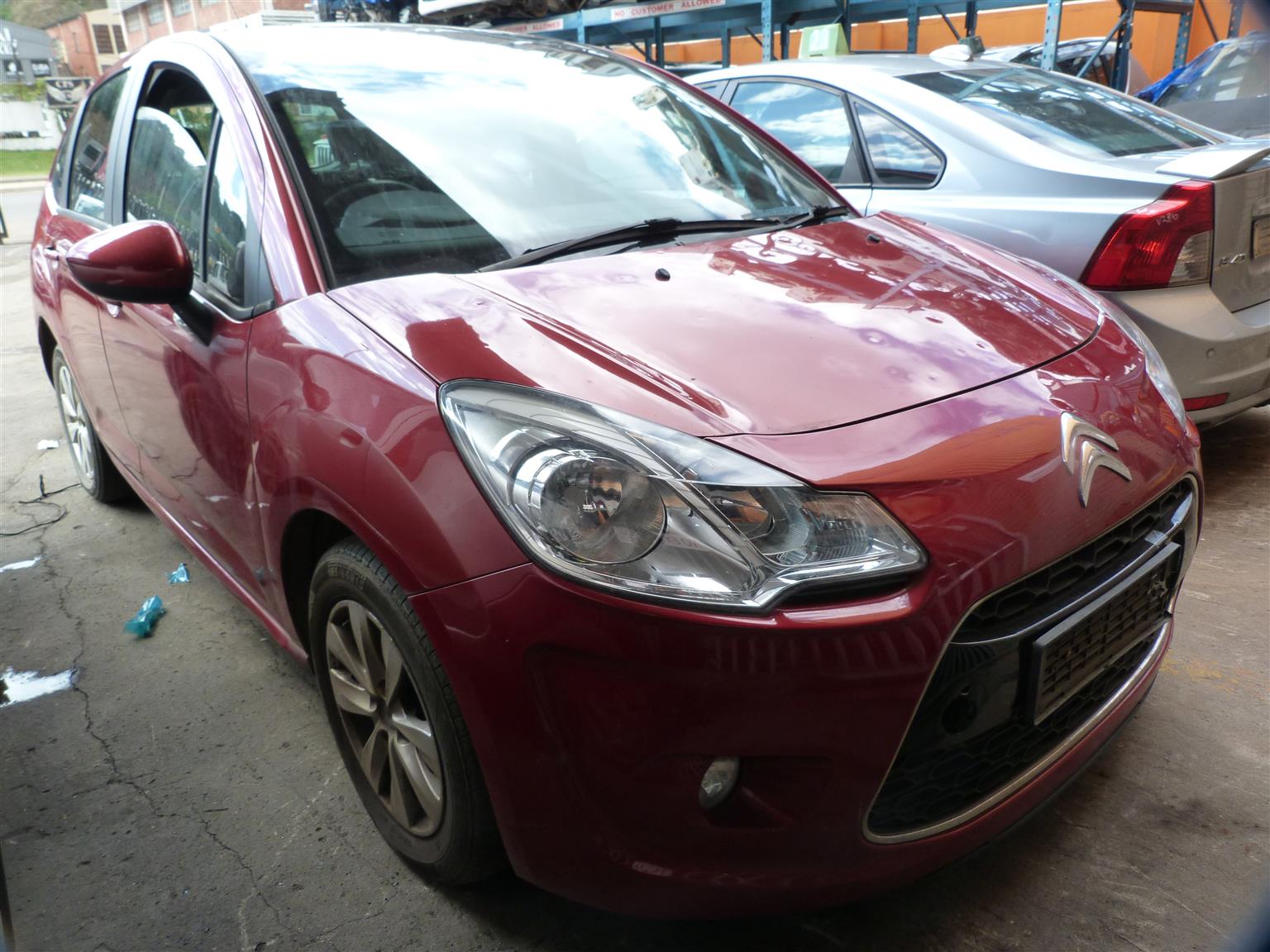 Citroen C3 1.6 VVT Manual - 2011 - Private Seller Citroen C3 1.6 VVT Manual - 2011 - Private Seller