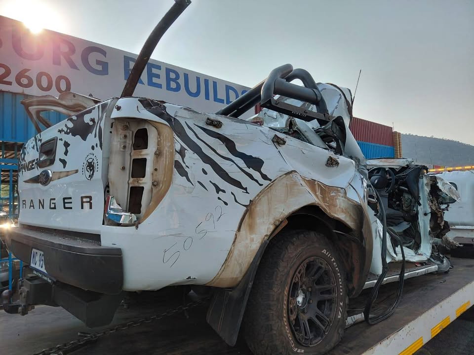 2015 FORD RANDGER 2.2 STRIPPING FOR SPARES - Private Seller 2015 FORD RANDGER 2.2 STRIPPING FOR SPARES - Private Seller