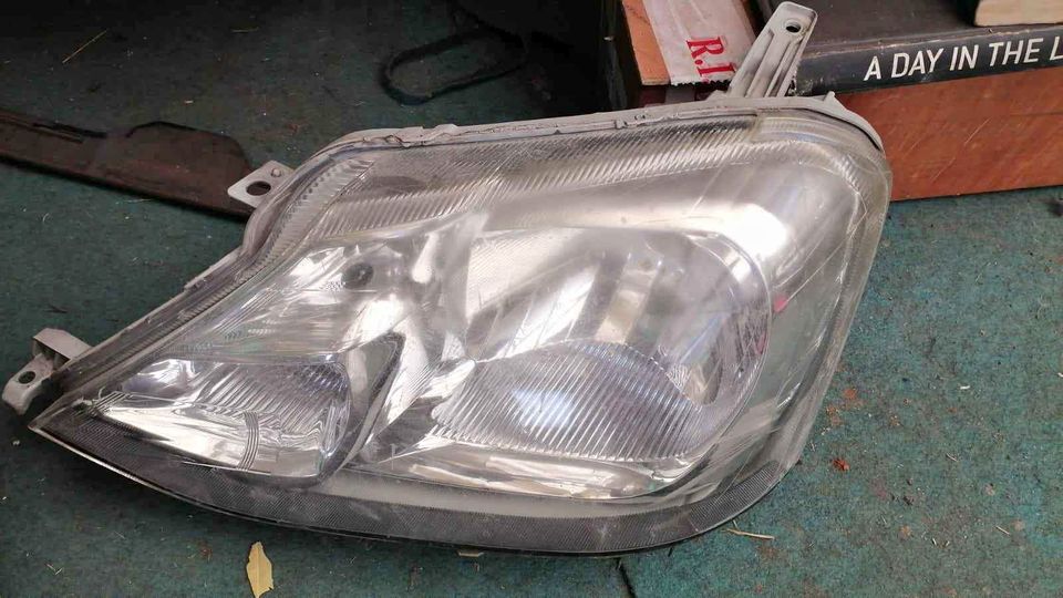 Toyota Etios headlight - Private Seller Toyota Etios headlight - Private Seller