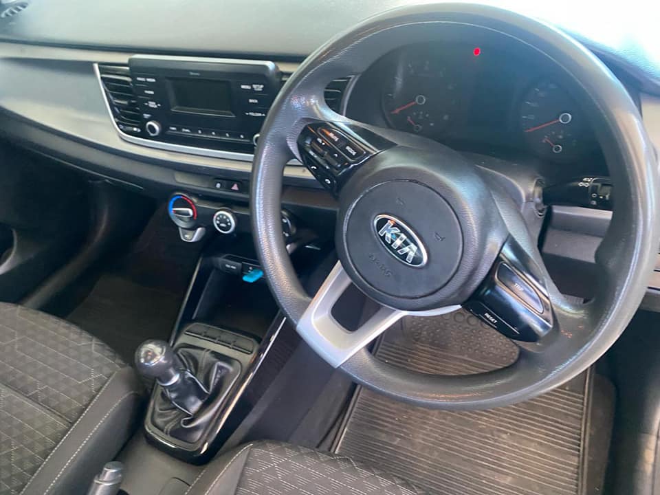 2017 KIA RIO 1.2 TECH MANUAL