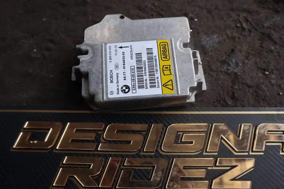 BMW E87/E81 HAND BRAKE MODULE - Private Seller BMW E87/E81 HAND BRAKE MODULE - Private Seller