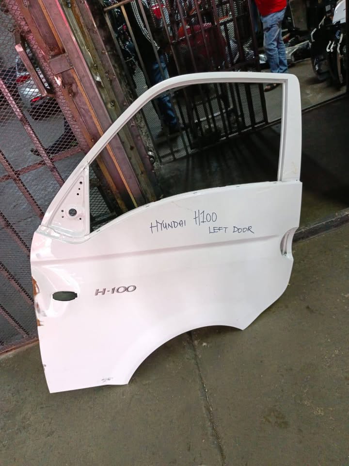 Hyundai H100 Left door - Private Seller