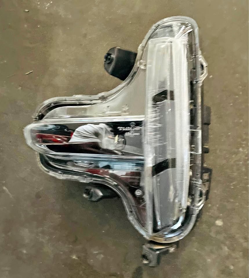 Chery Tiggo 7 Pro Max fog light - Private Seller Chery Tiggo 7 Pro Max fog light - Private Seller