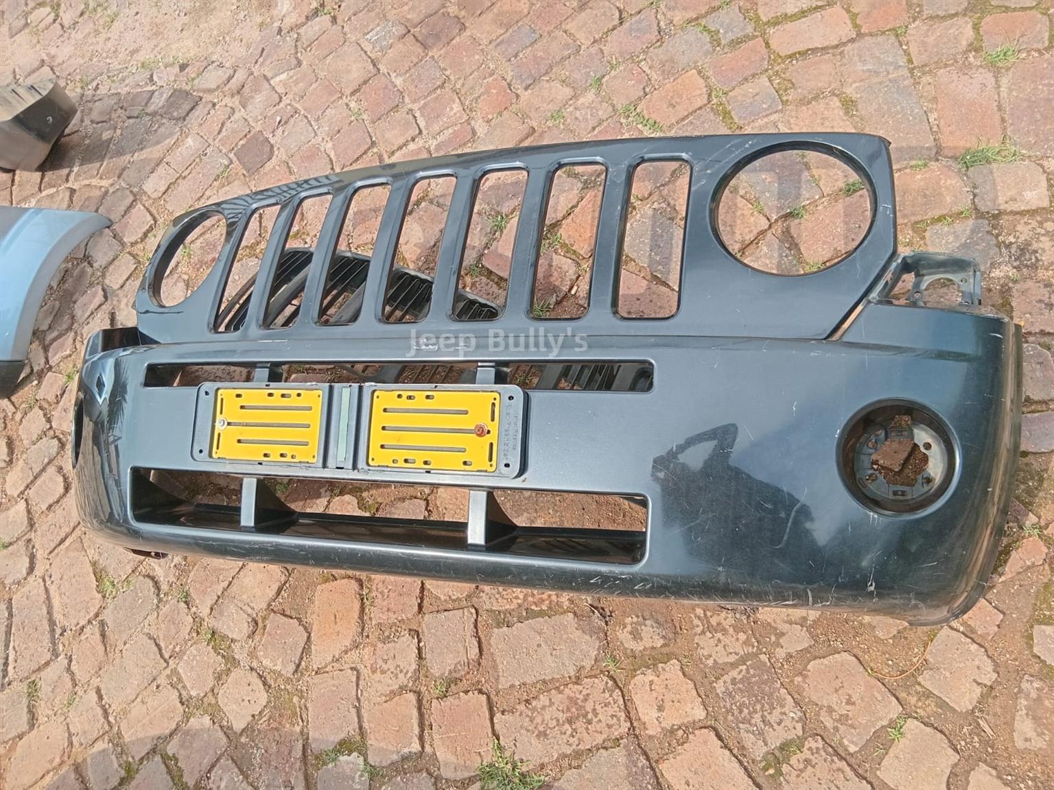 Stripped Jeep Patriot Front Bumper - Private Seller Stripped Jeep Patriot Front Bumper - Private Seller