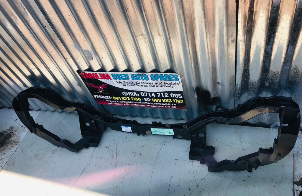 Ford Focus radiator cradle - Private Seller Ford Focus radiator cradle - Private Seller