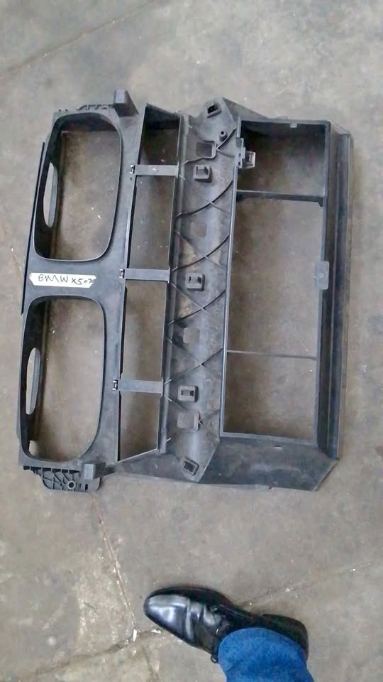 Bmw x5 E70 cradle - Private Seller Bmw x5 E70 cradle - Private Seller