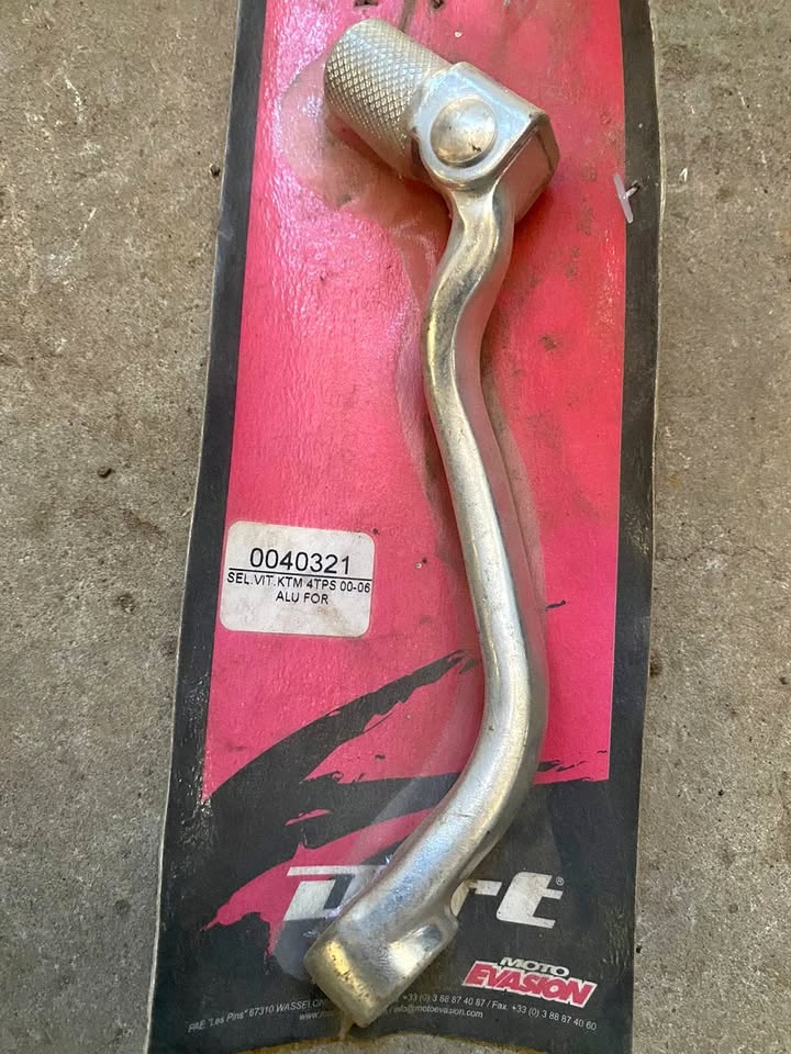 KTM Gearlever - Private Seller KTM Gearlever - Private Seller