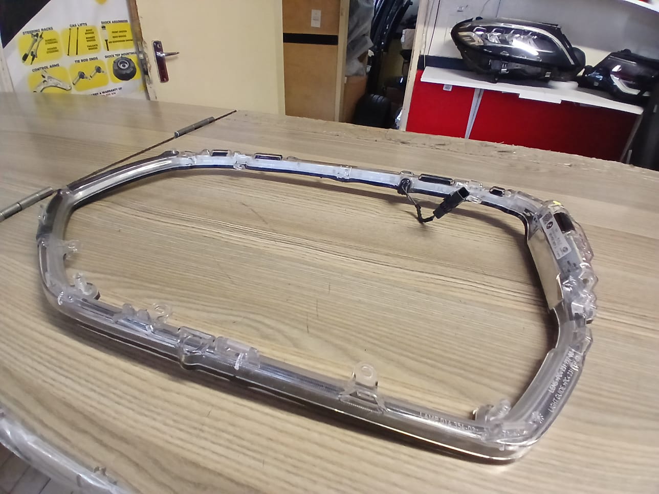 2024 BMW X6 G06 MAIN GRILL LED LIGHT RIGHT SIDE - Private Seller