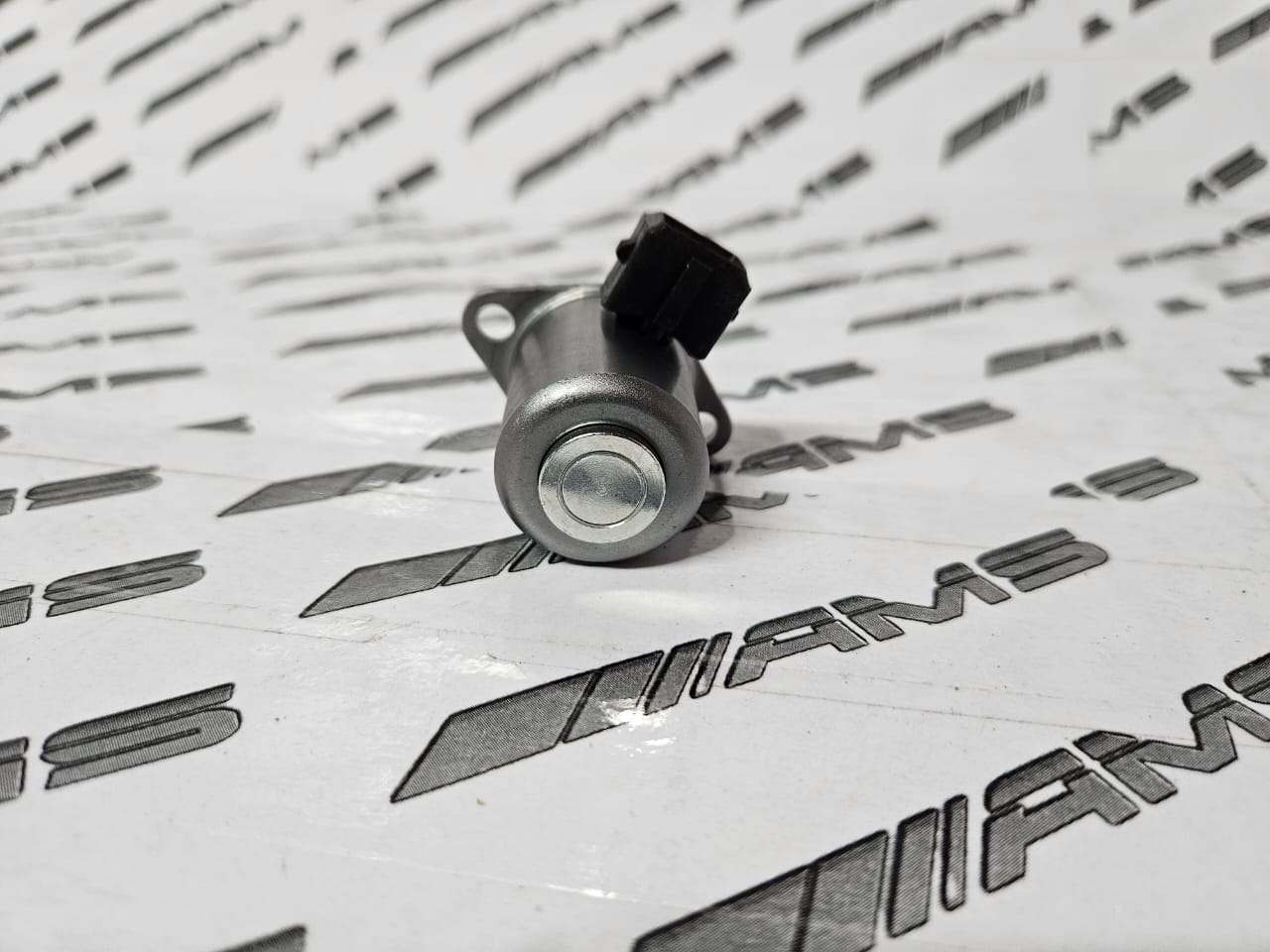 High-Quality Steering Rack Sensor for Mercedes W204 – Precision & Performance - Private Seller High-Quality Steering Rack Sensor for Mercedes W204 – Precision & Performance - Private Seller