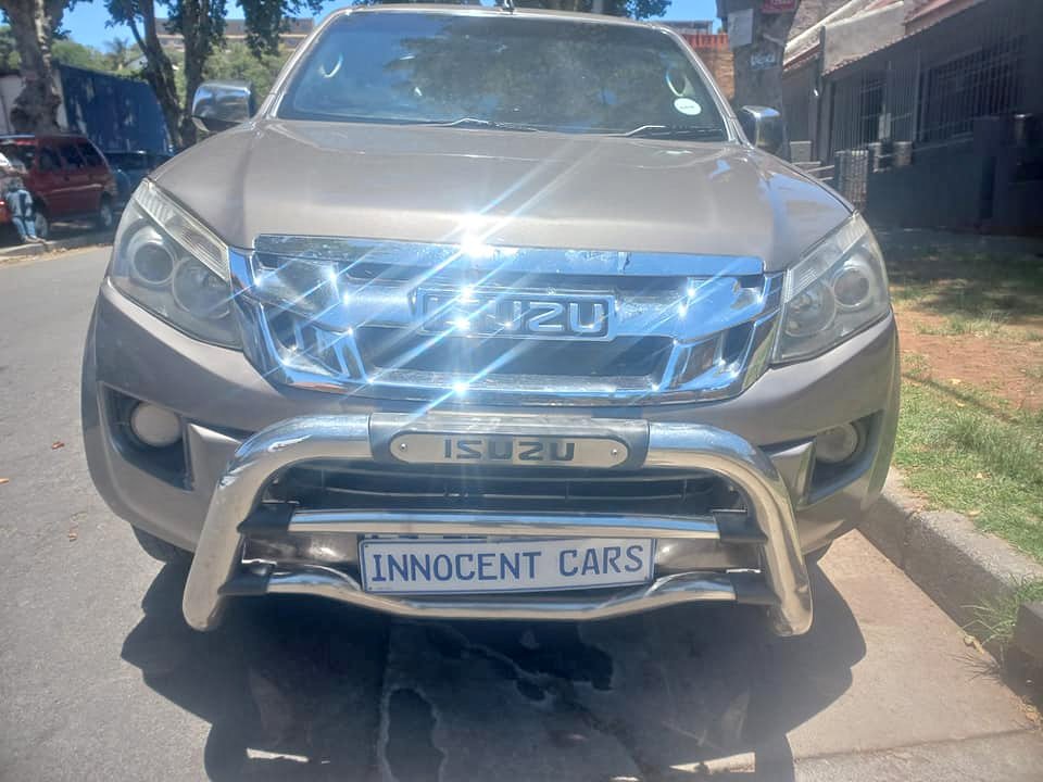 2015 ISUZUDL D-CAB KB300 DTEC DIESEL, MANUAL, GREY COLOR, MILEAGE  SPARE KE