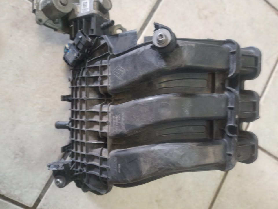 RENAULT TRIBER INTAKE MANIFOLD AVAILABLE - Private Seller RENAULT TRIBER INTAKE MANIFOLD AVAILABLE - Private Seller