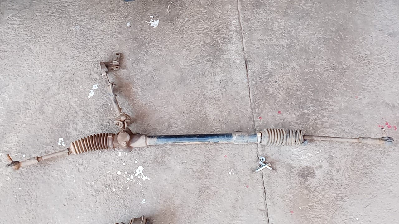 Ford (sapphire) steering rack - Private Seller Ford (sapphire) steering rack - Private Seller