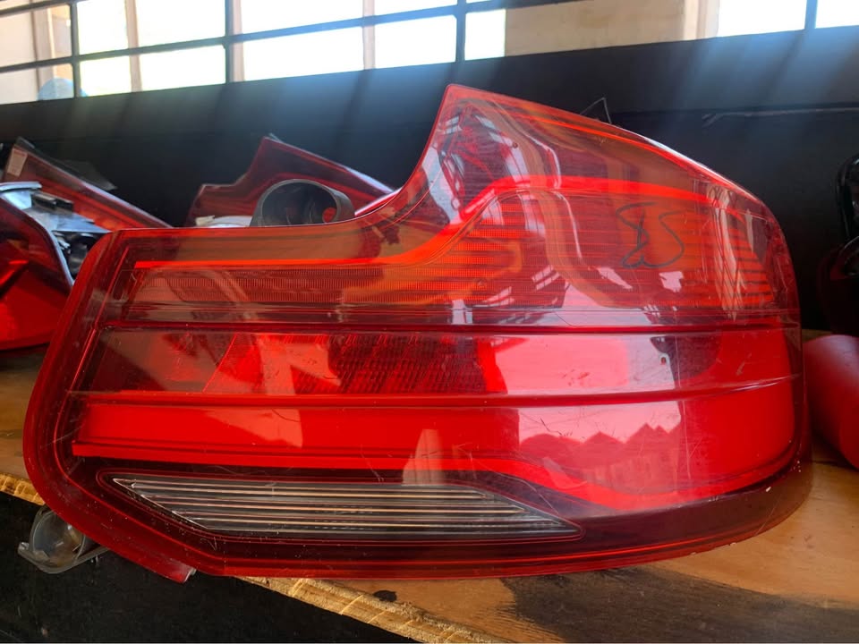BMW F22 taillights