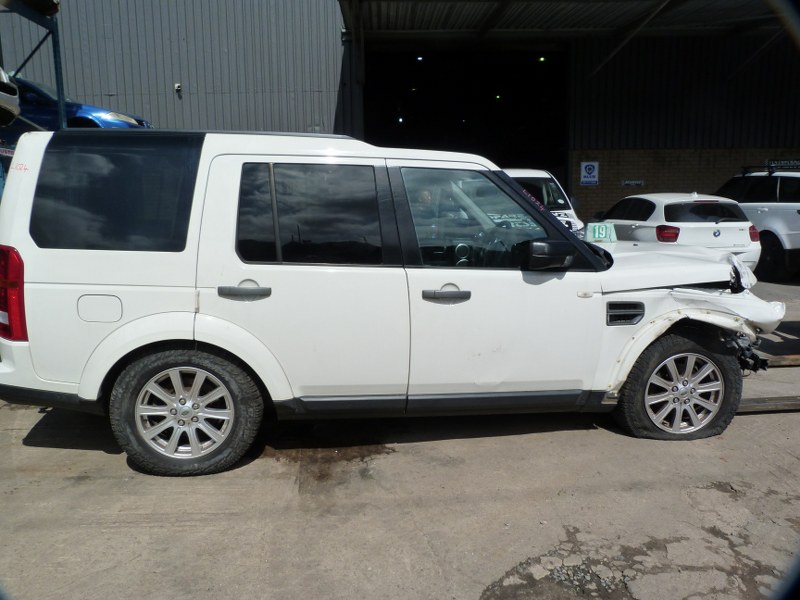 Land Rover Discovery 3 Td V6 HSE AT - 2009 STRIPPING FOR SPARES - Private Seller Land Rover Discovery 3 Td V6 HSE AT - 2009 STRIPPING FOR SPARES - Private Seller