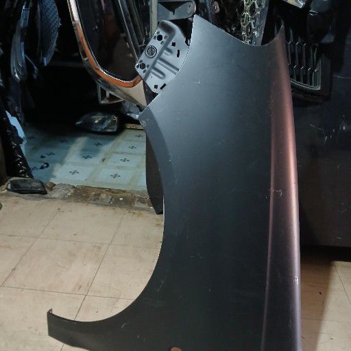 polo vivo fender - Private Seller