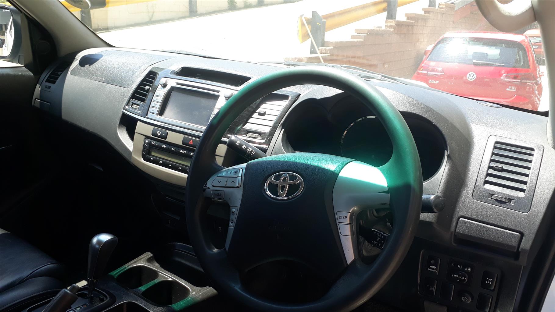 2015 Toyota Hilux Legend45 3.0D4D 4x2 Automatic Bakkie