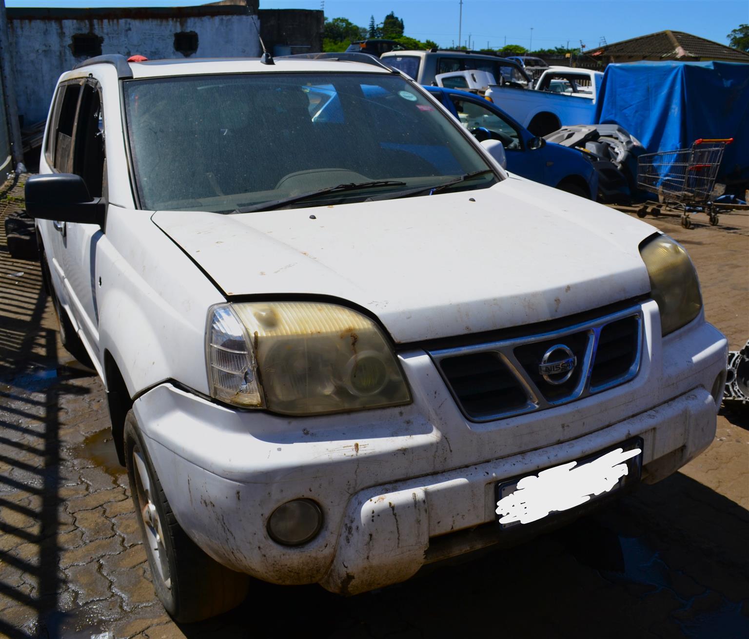 2004 Nissan X-Trail 2.2D - Stripping for Spares.