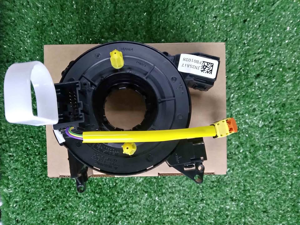 BRAND NEW FORD RANGER T7 STEERING SPIRAL/ CLOCKSPRING WITH CONTROLS 17-20 - Private Seller BRAND NEW FORD RANGER T7 STEERING SPIRAL/ CLOCKSPRING WITH CONTROLS 17-20 - Private Seller