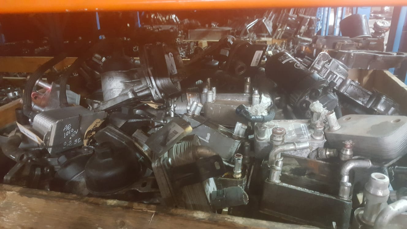 2009 Discovery 3 2.7 V6 Oil Cooler for sale