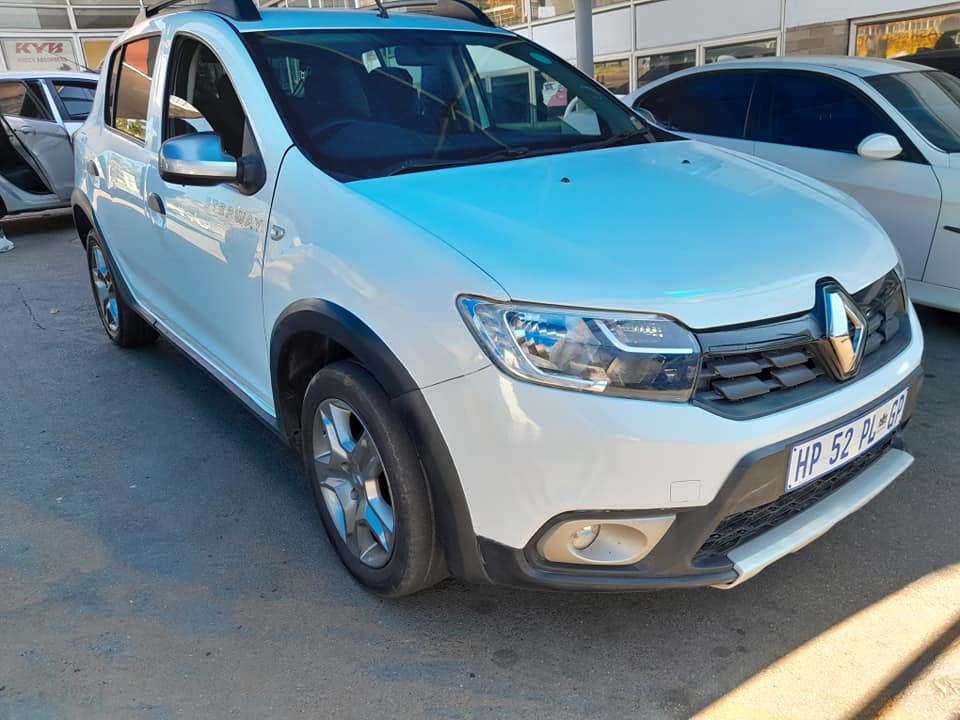 2018 RENAULT SANDERO STEPWAY 900T MANUAL