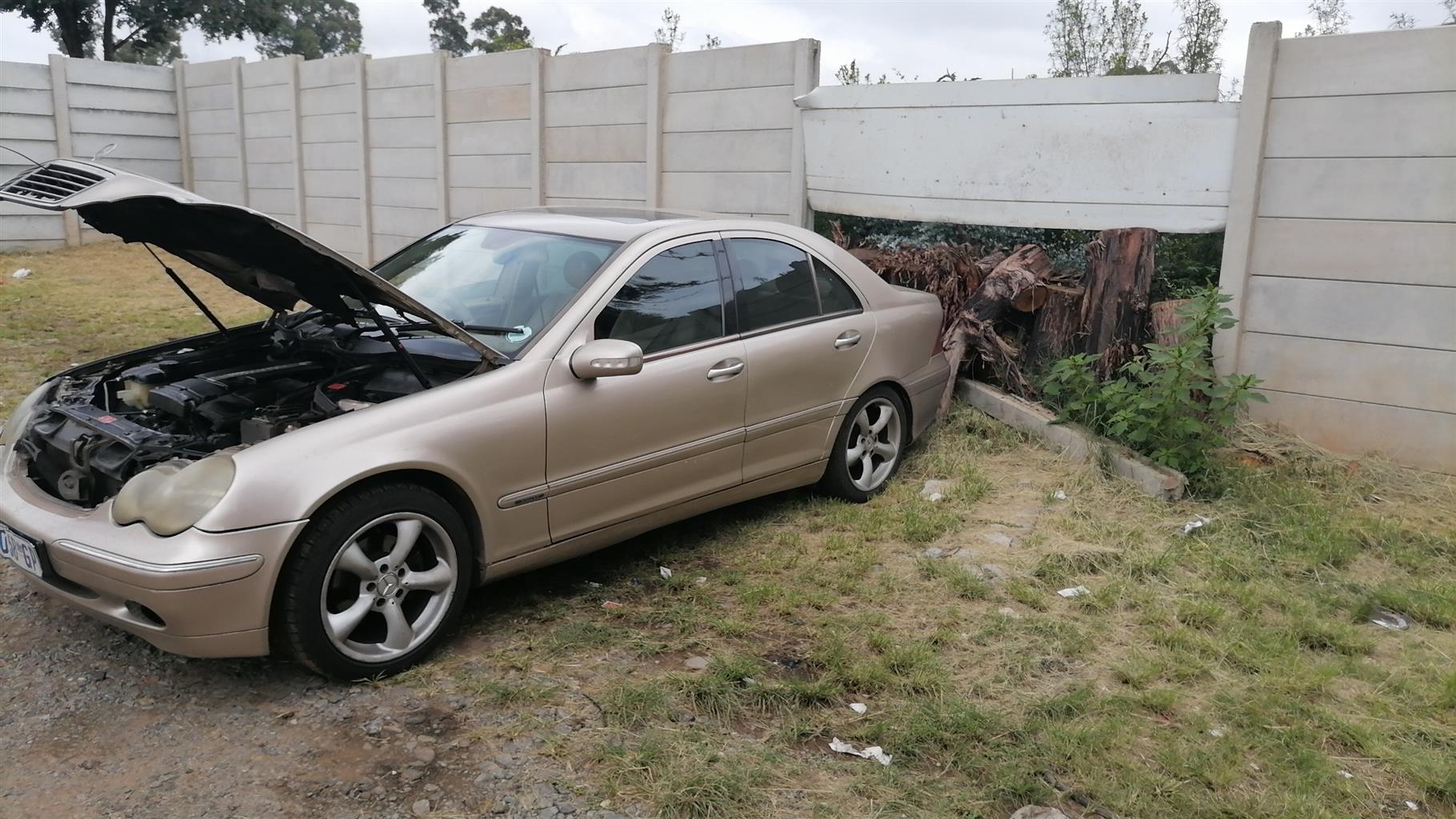 Mercedes W211 stripping for parts 0634853155 - Private Seller Mercedes W211 stripping for parts 0634853155 - Private Seller