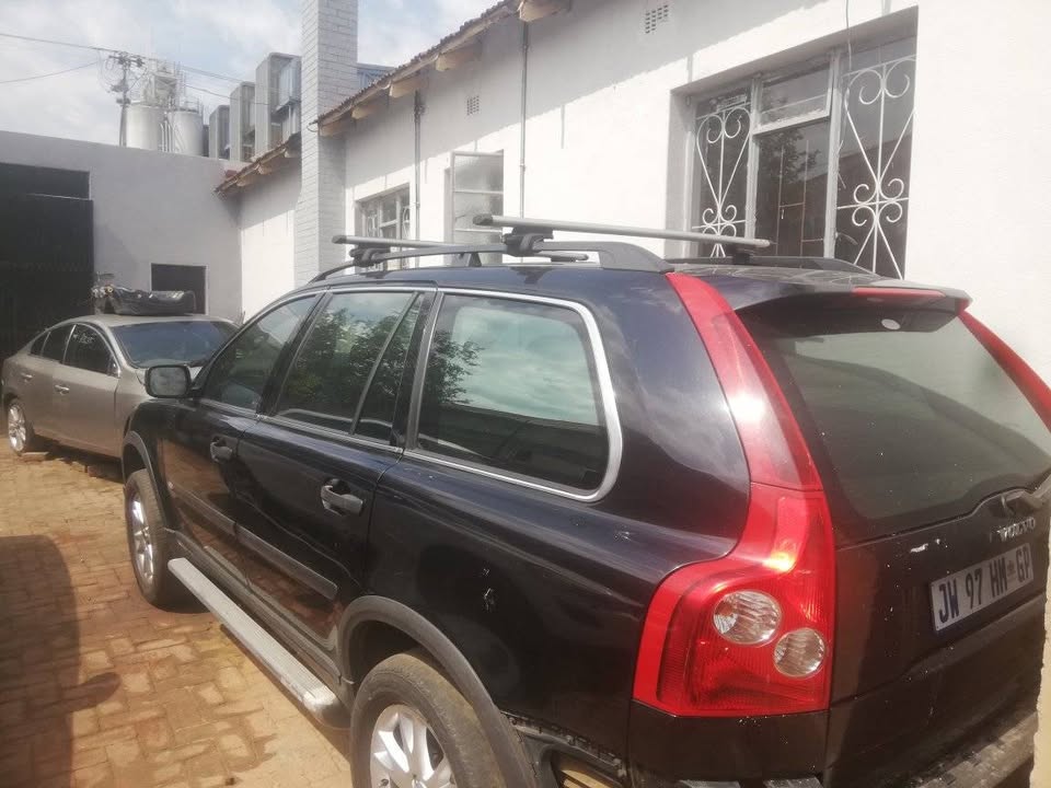 Volvo xc90 D5 2007 spears for sale - Private Seller Volvo xc90 D5 2007 spears for sale - Private Seller