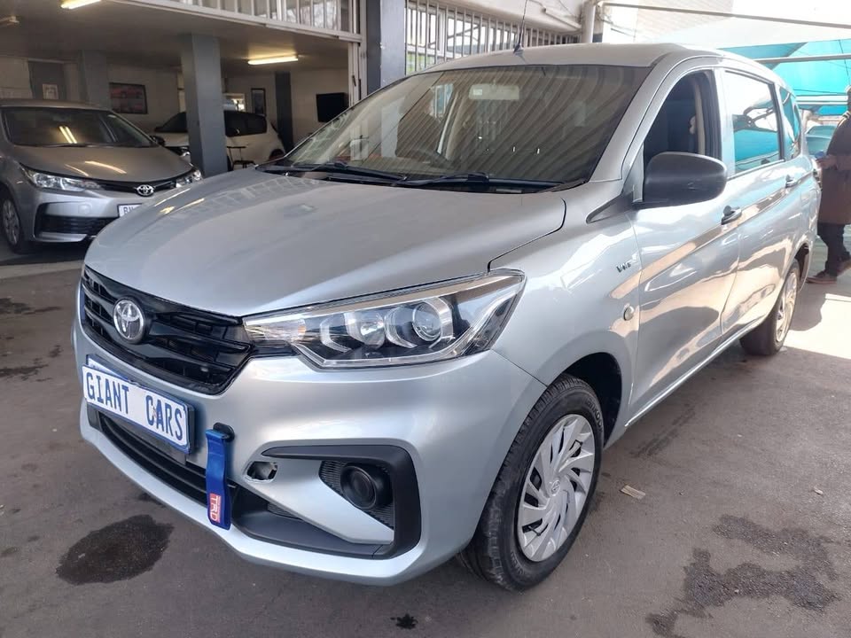 Toyota Rumion 1.5 7 seats