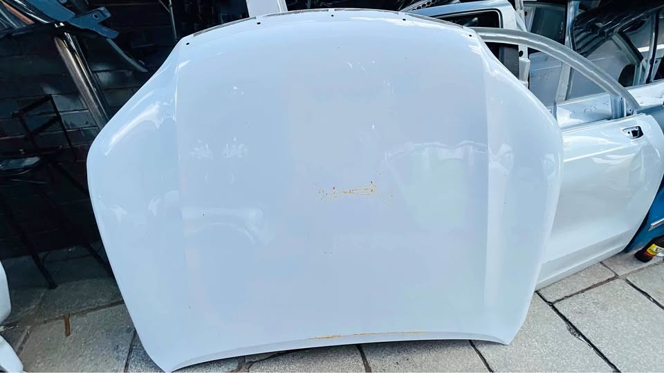 Toyota Hilux GD6 bonnet - Private Seller Toyota Hilux GD6 bonnet - Private Seller