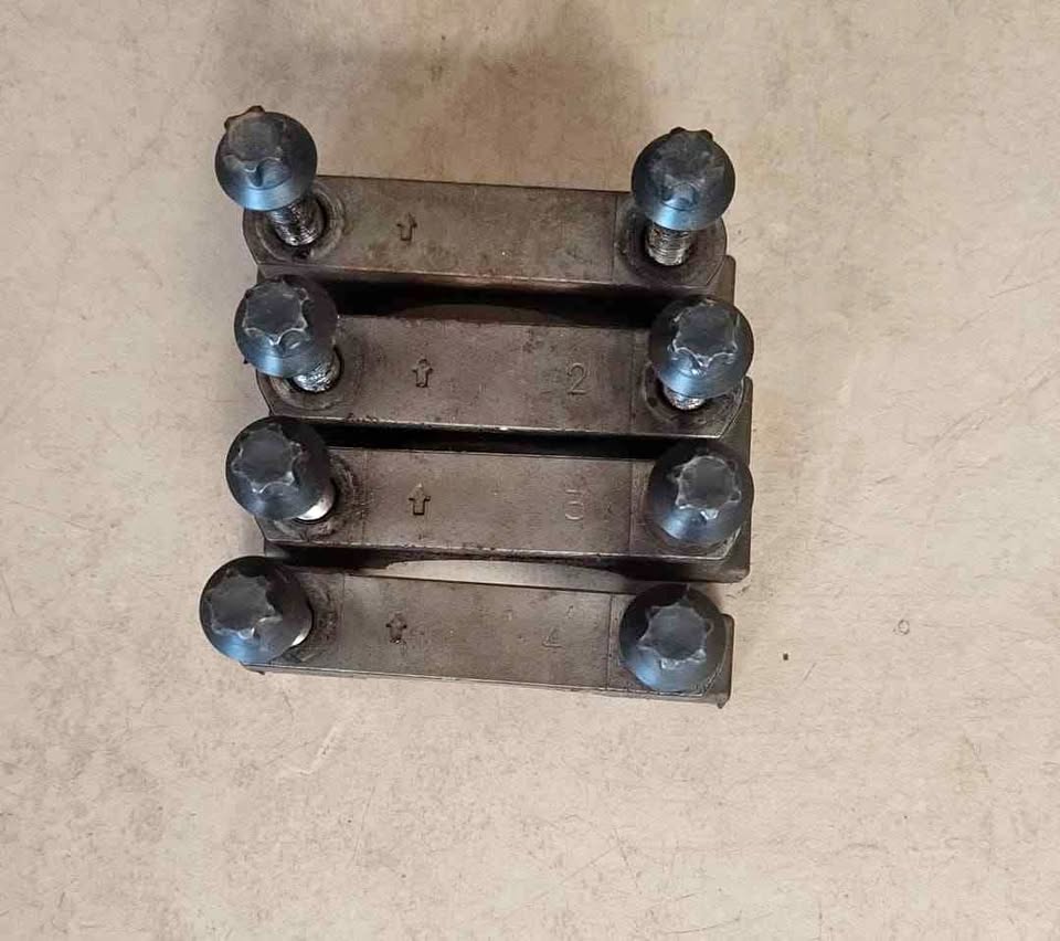 Nissan Micra HR12 Crank caps RCrank cap bolts - Private Seller Nissan Micra HR12 Crank caps RCrank cap bolts - Private Seller