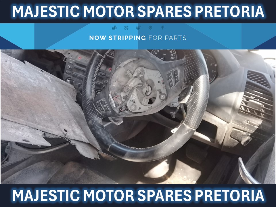 Bmw 125i E82 stripping used spares parts for sale