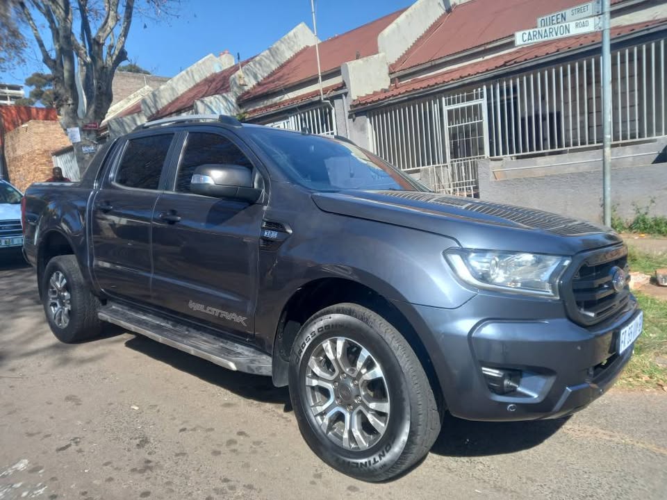 2017 Ford Ranger WILDTRAK D-Cab 3.2 DIESEL, Automatic, Grey, Full service history, 105000kms