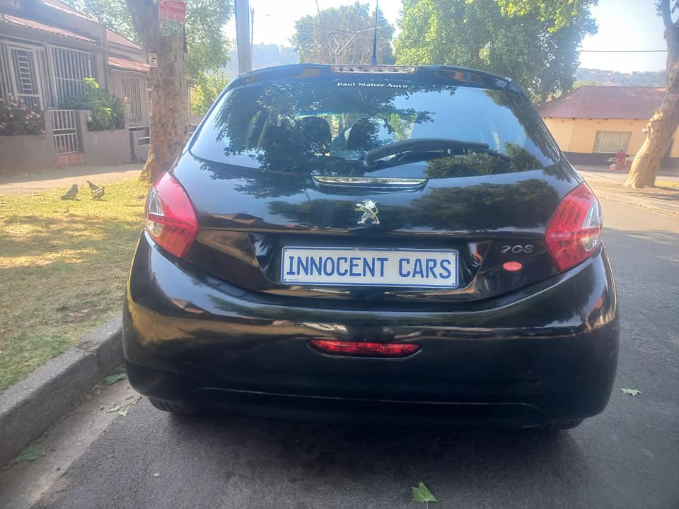 2018 PEUGEOT 208 1.2 T PETROL, MANUAL, BLACK COLOR, MILEAGE 33000KMS