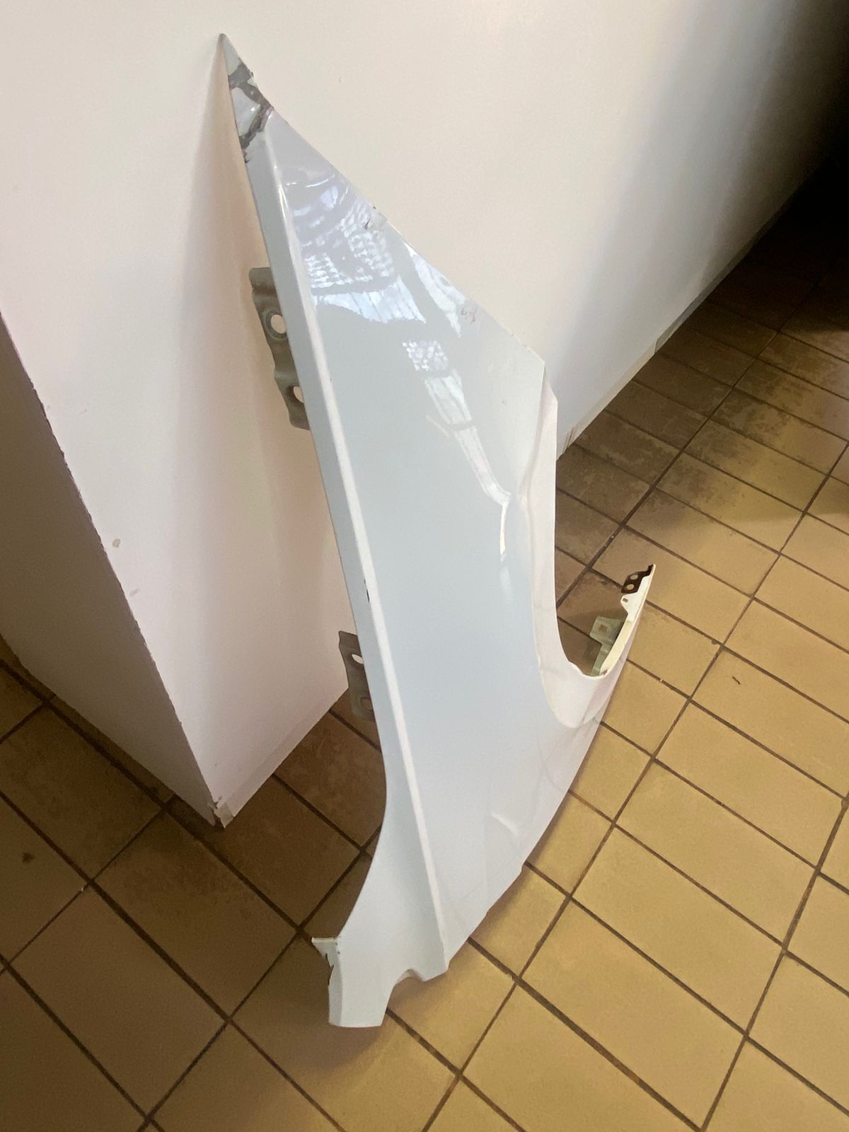 2022 VW POLO 8 FENDER RIGHTSIDE AVAILABLE FOR SALE - Private Seller 2022 VW POLO 8 FENDER RIGHTSIDE AVAILABLE FOR SALE - Private Seller