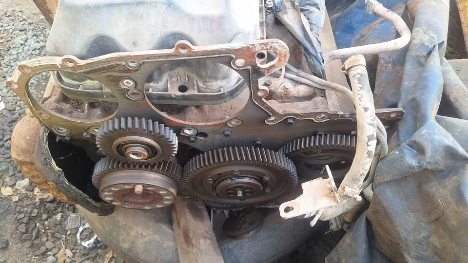 Volvo B11R sub assembly&engine parts available - Private Seller