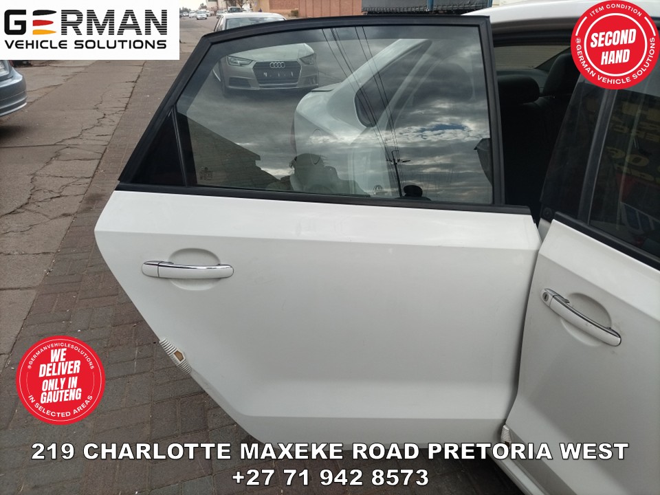 2021 VW polo 6 sedan 1.6 car doors for sale - Private Seller