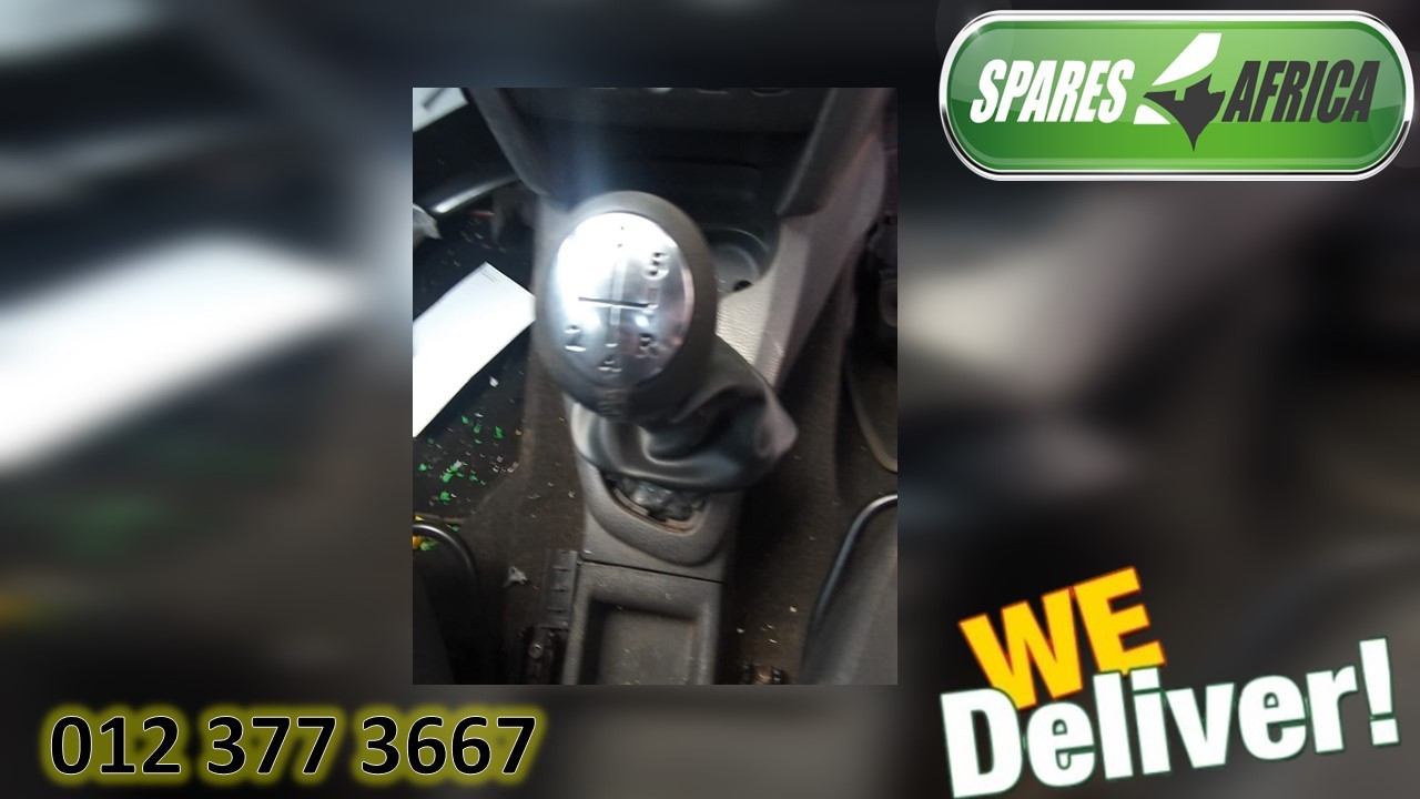 Renault Sandero 2016 Model Petrol , Manual Transmission For Sale - Private Seller Renault Sandero 2016 Model Petrol , Manual Transmission For Sale - Private Seller