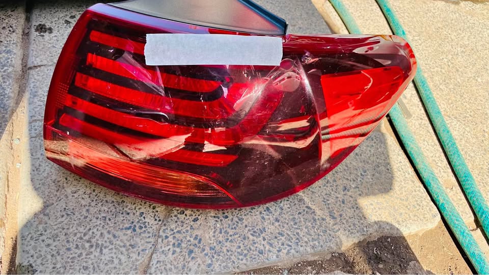 Kia Sorento taillight 2018 - Private Seller Kia Sorento taillight 2018 - Private Seller
