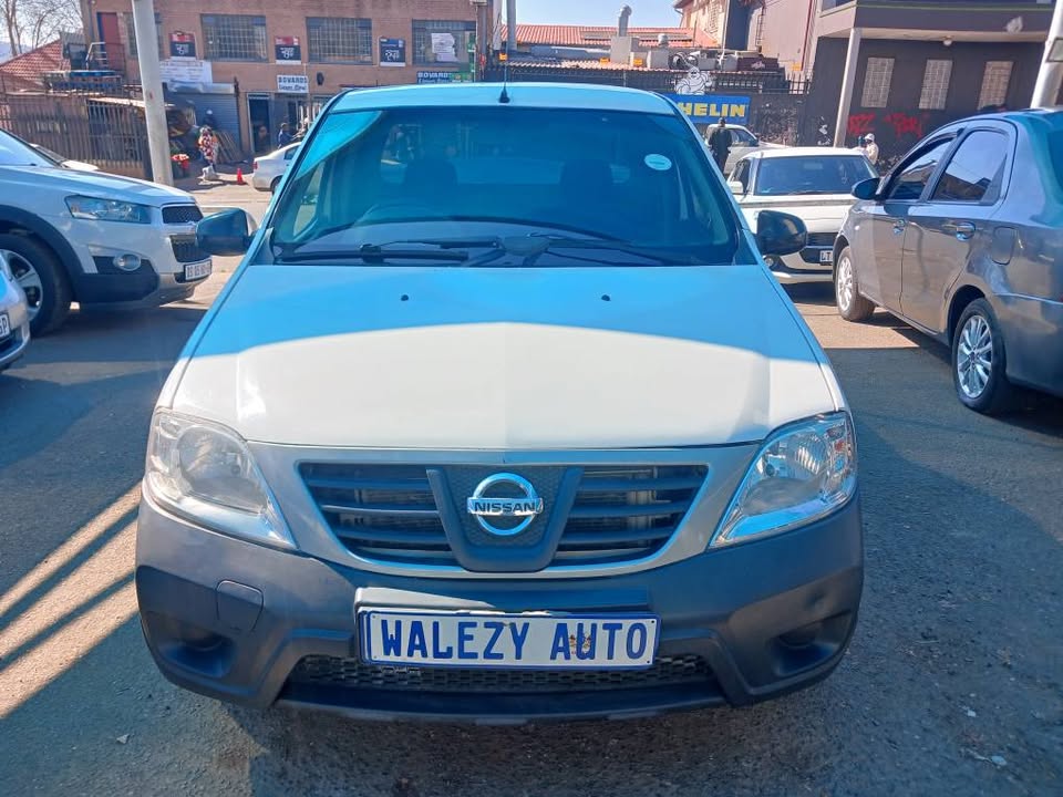 2016 NISSAN NP200 1.6 BAKKIE Transmission: Manual Mileage: 109000km Fueltype: Petrol White