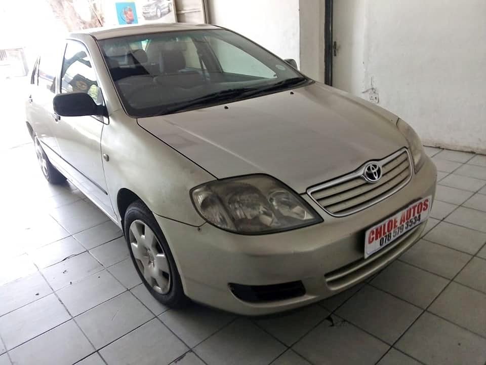 2008 Gold toyota Corolla 1.6 I GLE  miliage 97000 km manual petrol