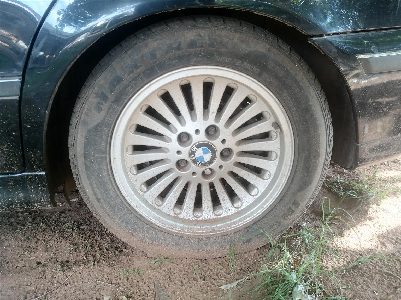 Bmw e39 standard rims with tires in good condition - Private Seller Bmw e39 standard rims with tires in good condition - Private Seller