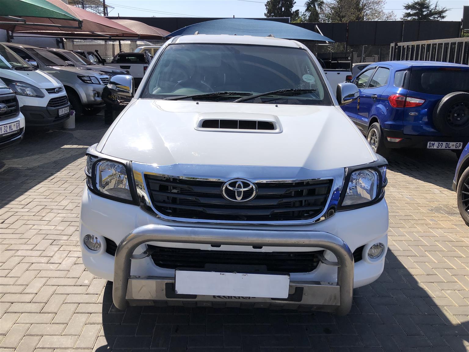 Used 2009 Toyota Hilux 3.0D-4D double cab Raider - Private Seller Used 2009 Toyota Hilux 3.0D-4D double cab Raider - Private Seller