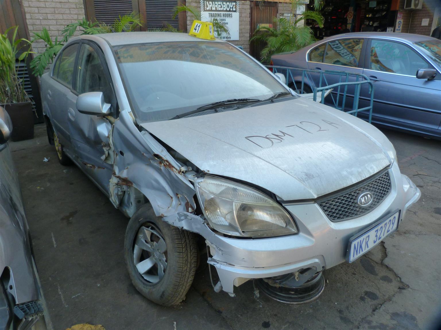 Kia Rio 1.6 Automatic - 2007 - Private Seller Kia Rio 1.6 Automatic - 2007 - Private Seller