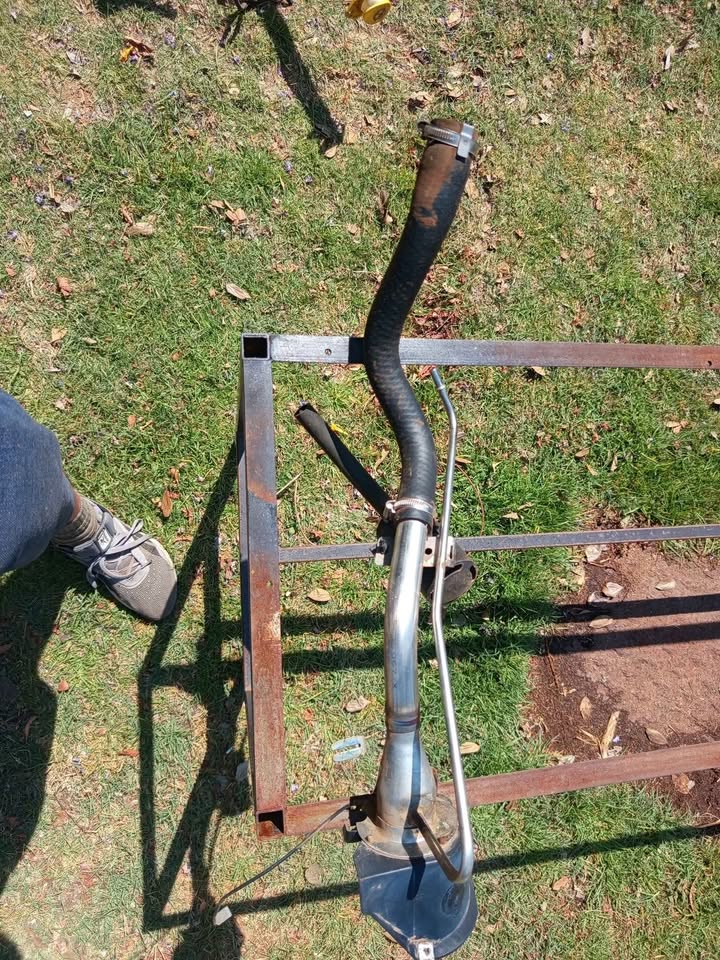 Used 2006 Jeep Cherokee KJ series fuel tank filler neck pipe + cap - Private Seller