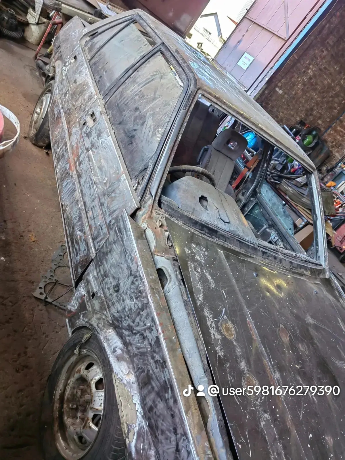 TOYOTA COROLLA GLI TWINCAM STRIPPING AS PARTS - Private Seller TOYOTA COROLLA GLI TWINCAM STRIPPING AS PARTS - Private Seller