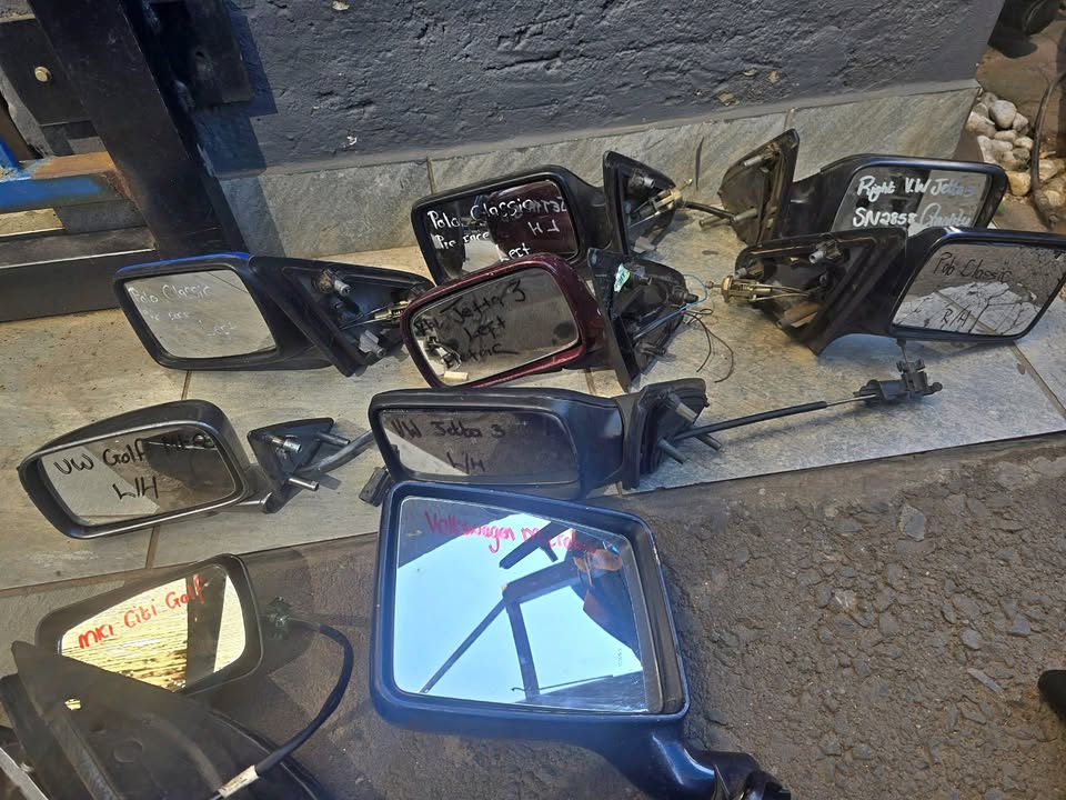 Volkswagen Golf/Jetta 3/Polo Classic Mirrors - Private Seller Volkswagen Golf/Jetta 3/Polo Classic Mirrors - Private Seller