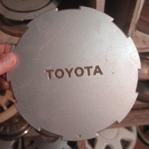 Centre caps - Private Seller